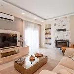 Villa Yaka